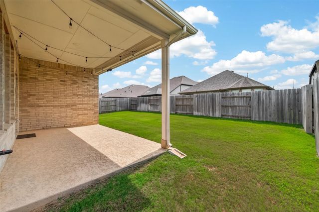 7319 Woodlark Ridge Drive, Katy, TX 77493
