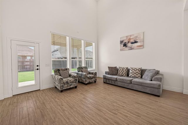 7319 Woodlark Ridge Drive, Katy, TX 77493