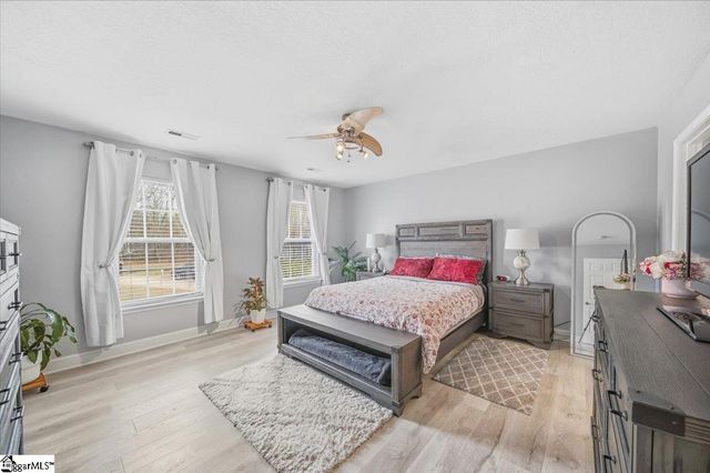 102 Kinlee Court, Pendleton, SC 29670