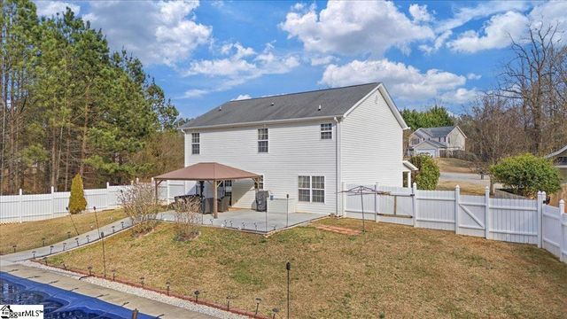 102 Kinlee Court, Pendleton, SC 29670