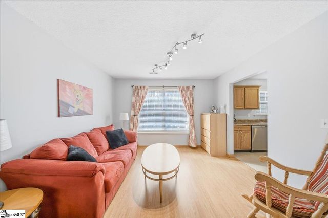 102 Kinlee Court, Pendleton, SC 29670