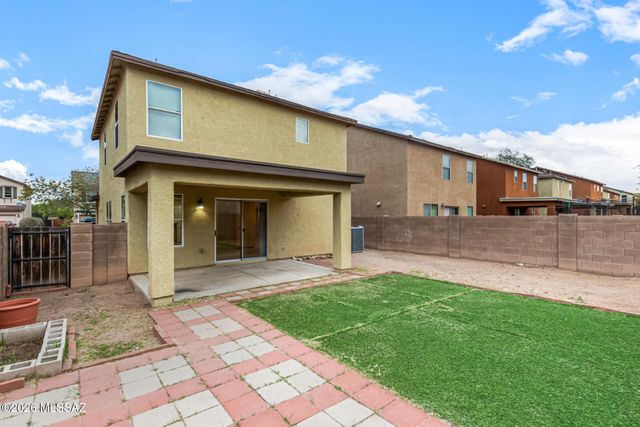 6952 S Ladys Thumb Lane, Tucson, AZ 85756