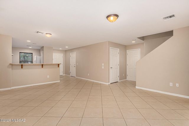 6952 S Ladys Thumb Lane, Tucson, AZ 85756