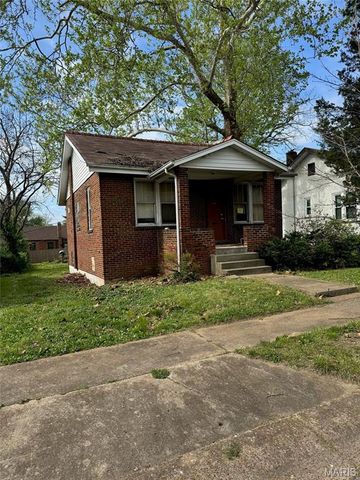 7054 Julian Avenue, University City, MO 63130