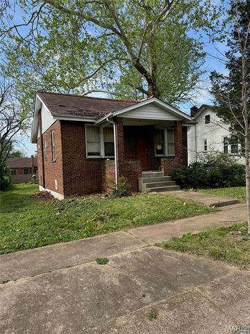 7054 Julian Avenue, University City, MO 63130