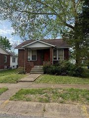 7054 Julian Avenue, University City, MO 63130