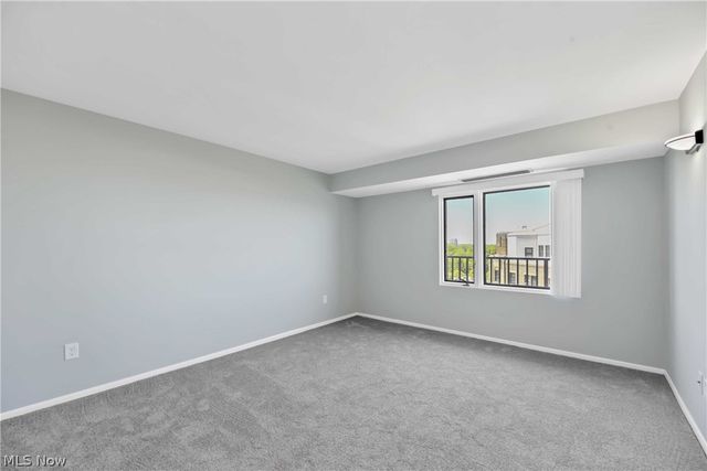 12500 Edgewater Drive 1206, Lakewood, OH 44107