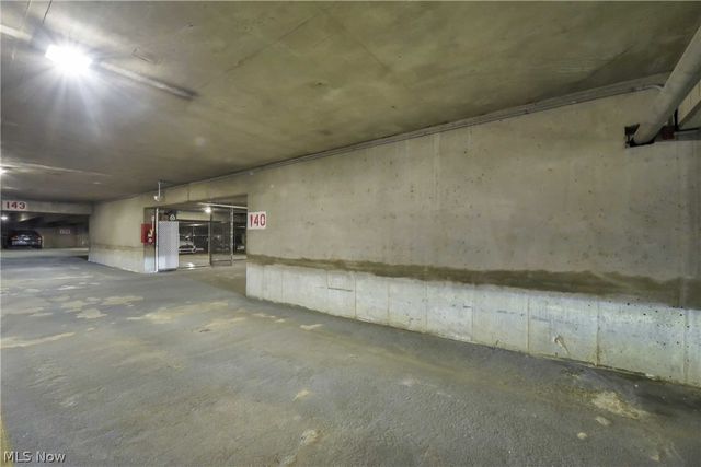 12500 Edgewater Drive 1206, Lakewood, OH 44107