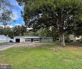 1753 WINSLOW RD, Williamstown, NJ 08094