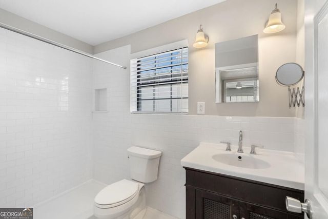410 Candler Park Drive NE C1, Atlanta, GA 30307