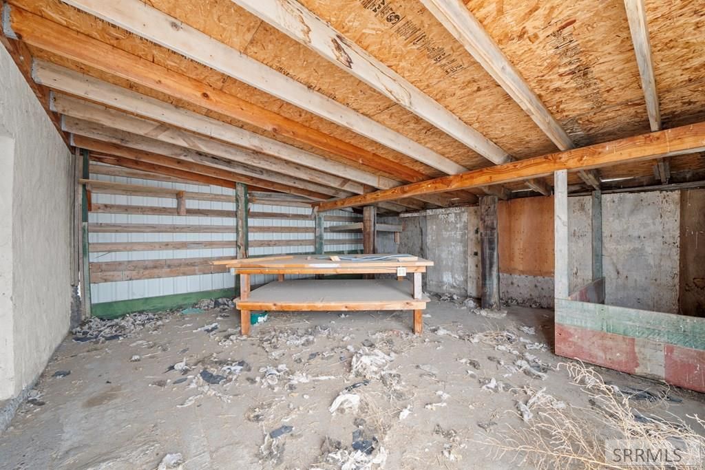 Image 31 of property listing at 11260 N 15th E, Idaho Falls, ID 83401