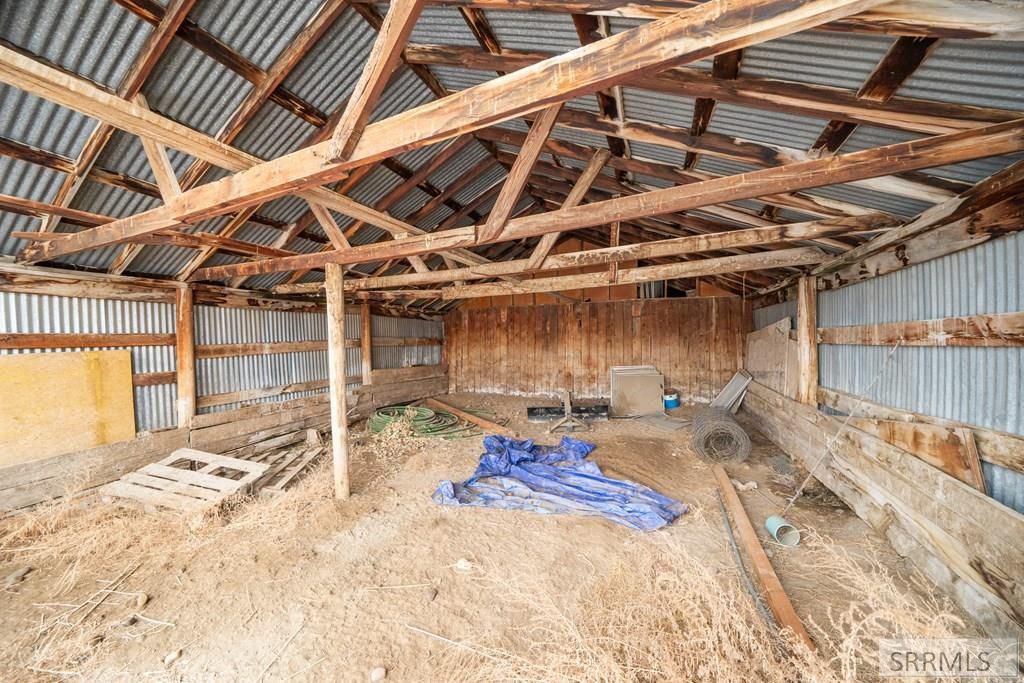 Image 32 of property listing at 11260 N 15th E, Idaho Falls, ID 83401