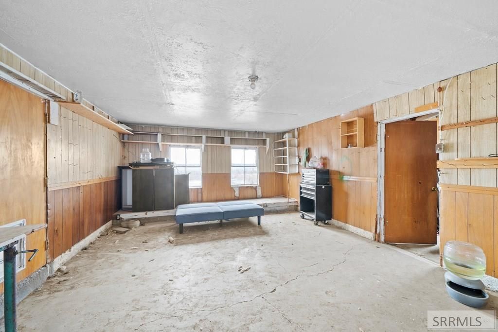 Image 33 of property listing at 11260 N 15th E, Idaho Falls, ID 83401
