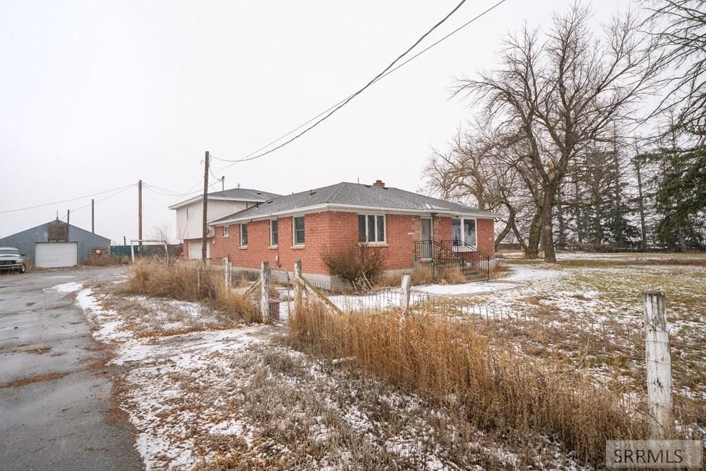 Image 41 of property listing at 11260 N 15th E, Idaho Falls, ID 83401