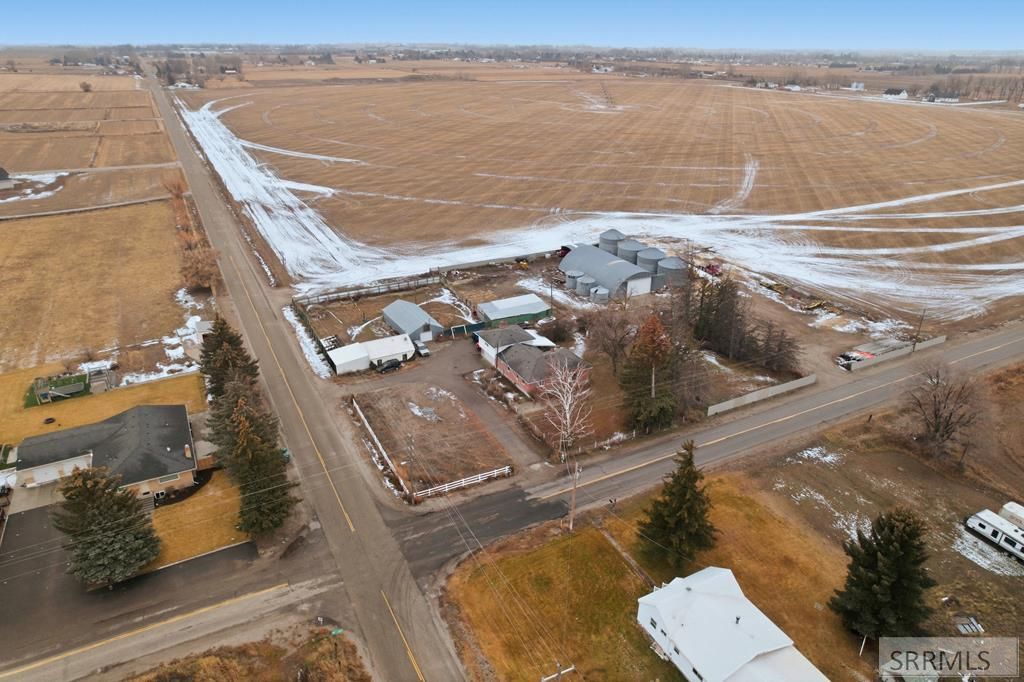 Image 48 of property listing at 11260 N 15th E, Idaho Falls, ID 83401