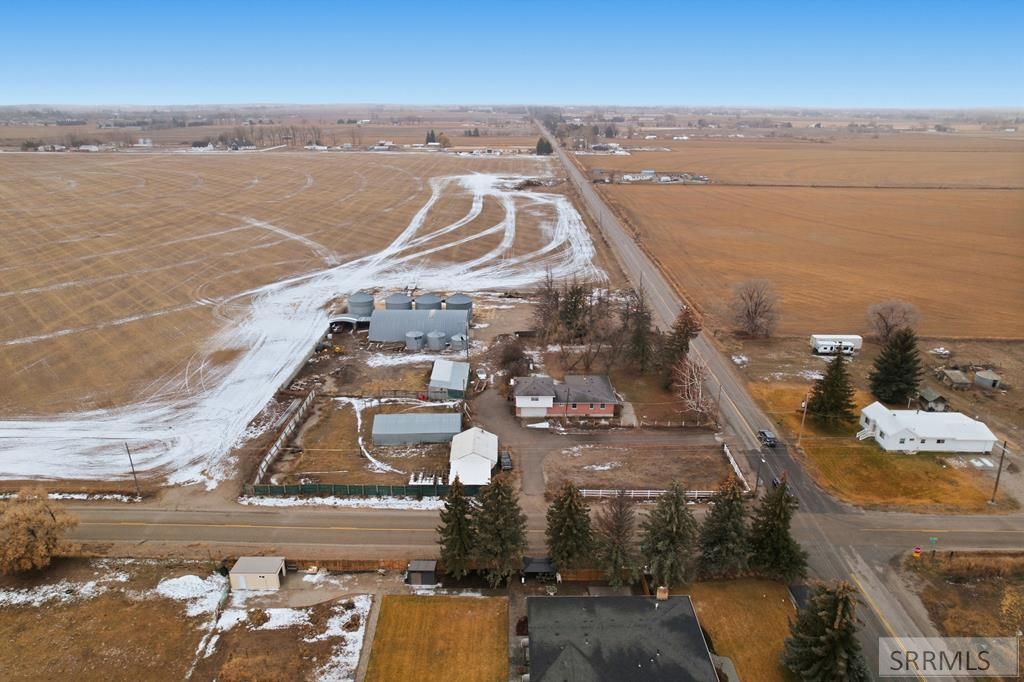 Image 49 of property listing at 11260 N 15th E, Idaho Falls, ID 83401