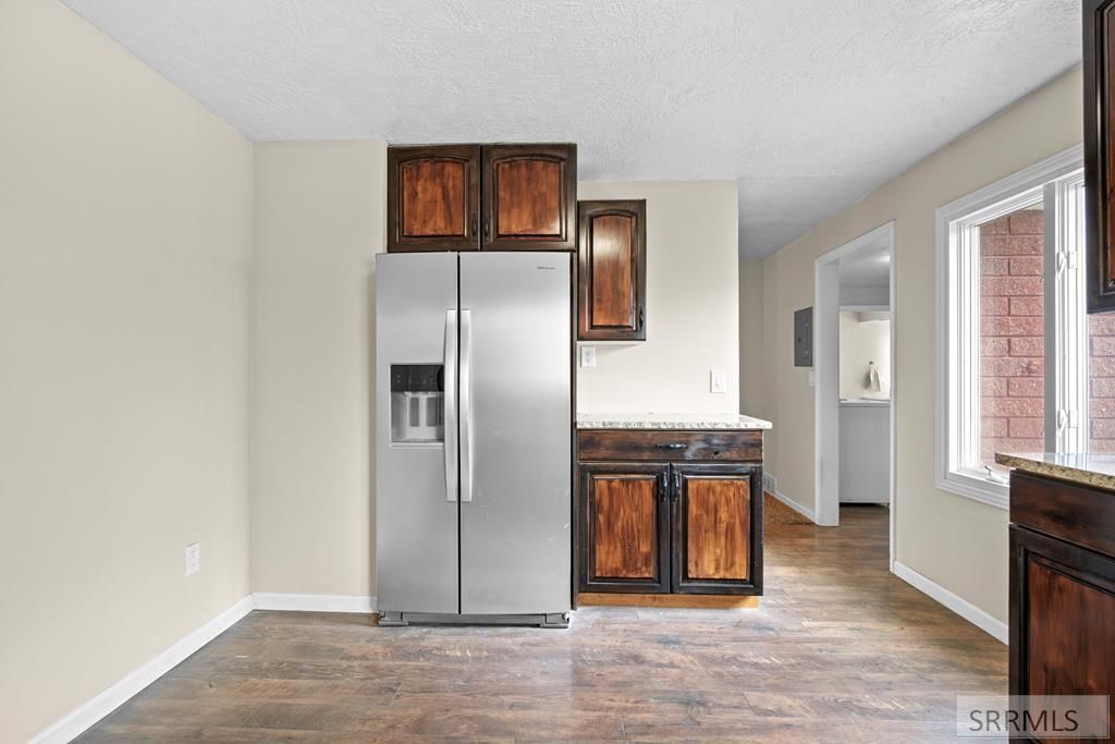 Image 9 of property listing at 11260 N 15th E, Idaho Falls, ID 83401