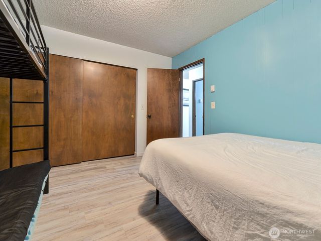 8038 61st Avenue NE, Olympia, WA 98516