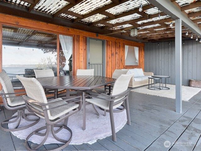 8038 61st Avenue NE, Olympia, WA 98516