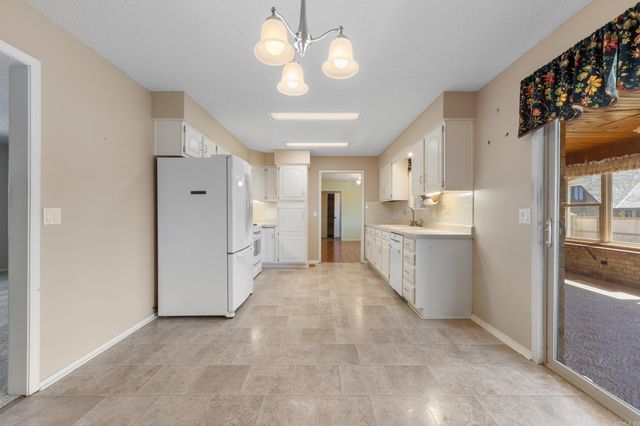 1515 Pine Tree Lane, Mountain Home, AR 72653