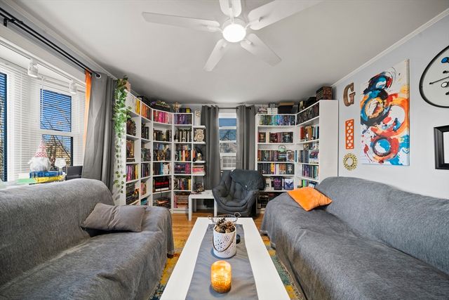 103 Lauzier Ter, Chicopee, MA 01020