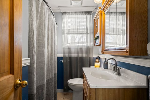 103 Lauzier Ter, Chicopee, MA 01020