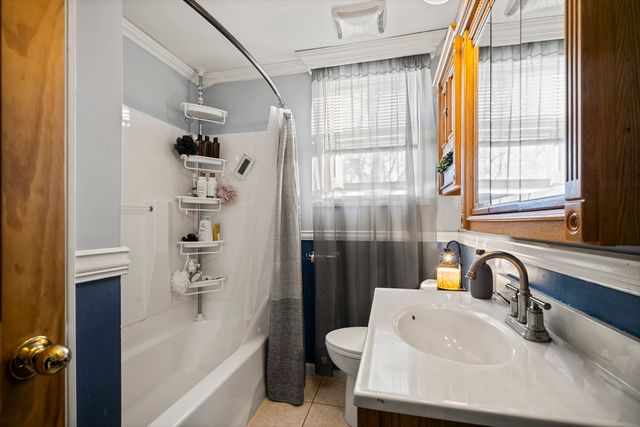 103 Lauzier Ter, Chicopee, MA 01020