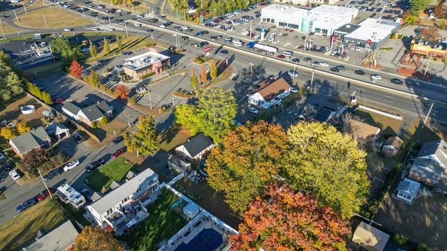 103 Lauzier Ter, Chicopee, MA 01020