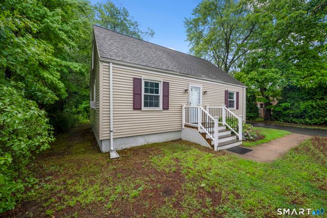 65 Old Windsor Road, Bloomfield, CT 06002
