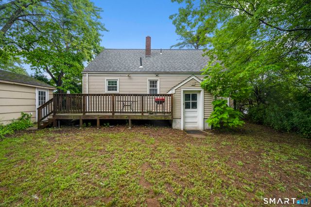65 Old Windsor Road, Bloomfield, CT 06002