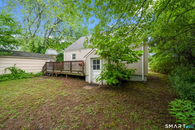 65 Old Windsor Road, Bloomfield, CT 06002