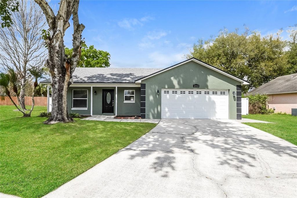 Image 1 of property listing at 2912 TALLADEGA DRIVE, Orlando, FL 32826