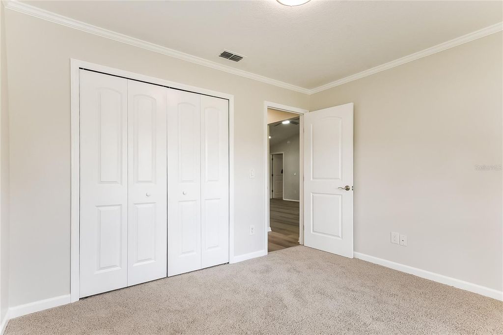 Image 11 of property listing at 2912 TALLADEGA DRIVE, Orlando, FL 32826