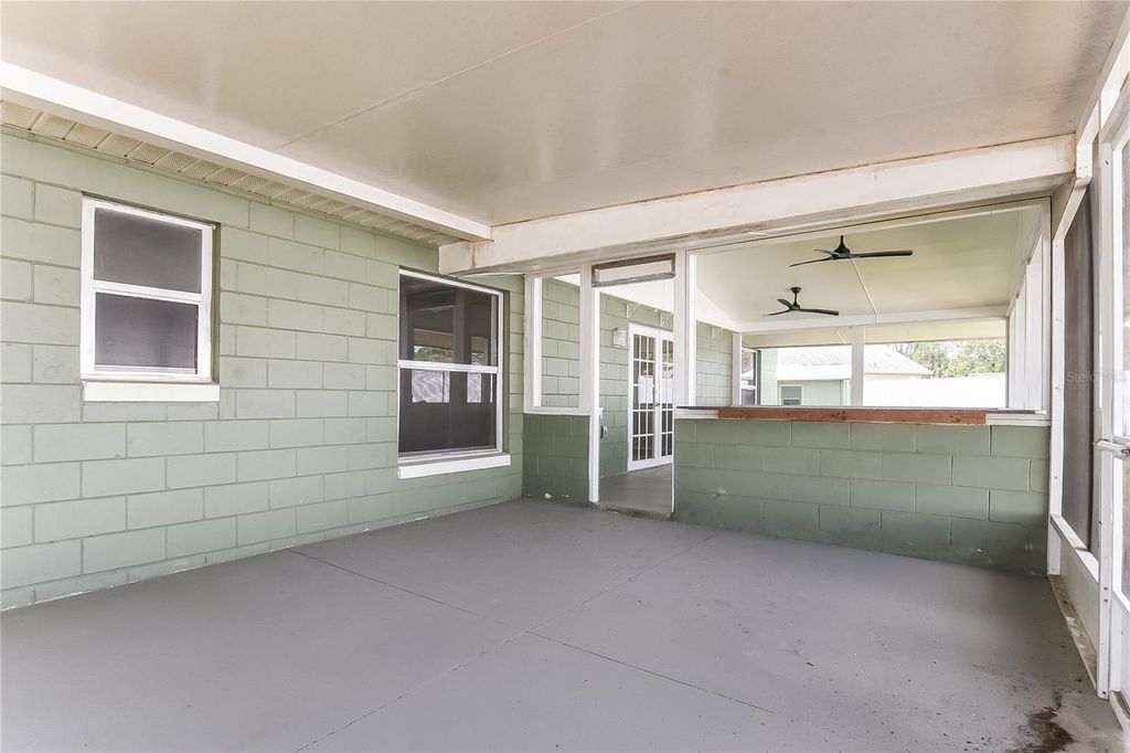 Image 6 of property listing at 2912 TALLADEGA DRIVE, Orlando, FL 32826