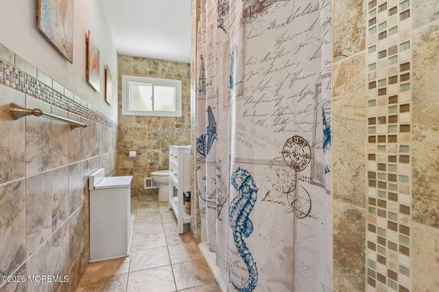 24 Brandeis Road, Old Bridge, NJ 08857