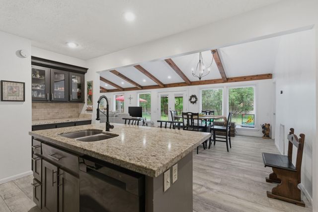 11830 Cranberry Lane, Montgomery, TX 77356