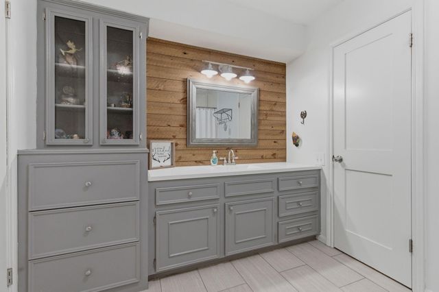 11830 Cranberry Lane, Montgomery, TX 77356