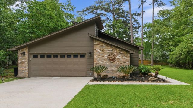 11830 Cranberry Lane, Montgomery, TX 77356