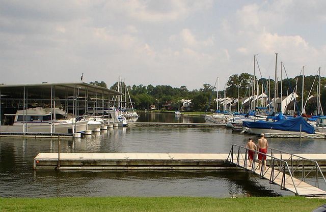 11830 Cranberry Lane, Montgomery, TX 77356