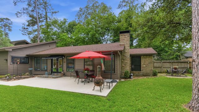 11830 Cranberry Lane, Montgomery, TX 77356