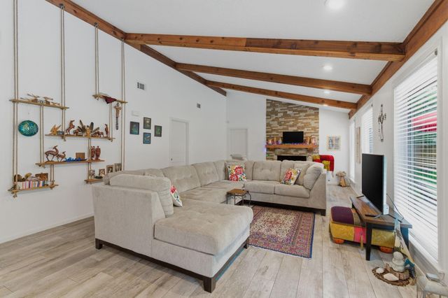 11830 Cranberry Lane, Montgomery, TX 77356