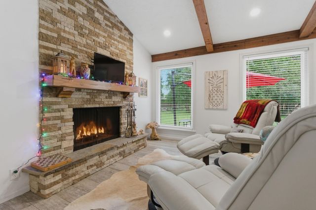 11830 Cranberry Lane, Montgomery, TX 77356