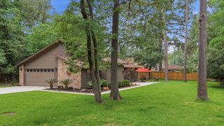 11830 Cranberry Lane, Montgomery, TX 77356