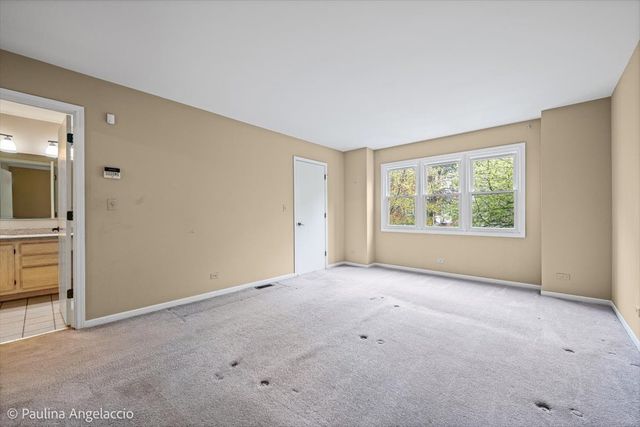 760 N Walden Drive, Palatine, IL 60067