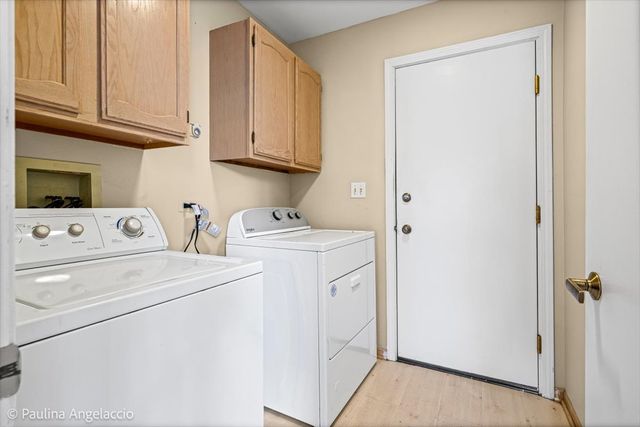 760 N Walden Drive, Palatine, IL 60067