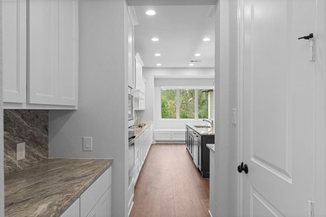 8546 Burdekin Road, Magnolia, TX 77354