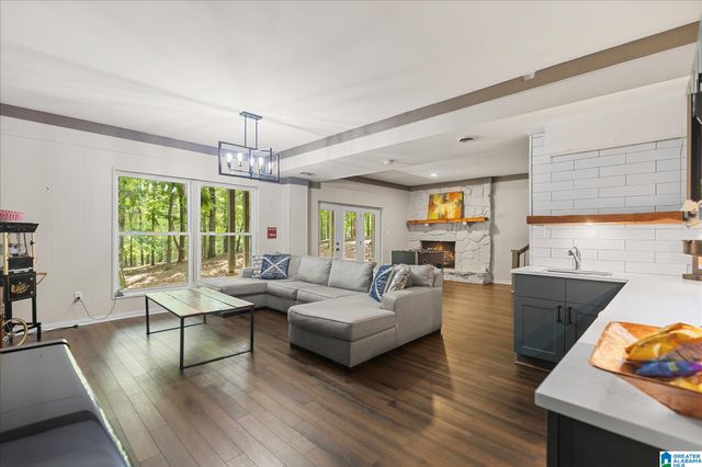 1421 INDIAN CREST DRIVE, Indian Springs Village, AL 35124