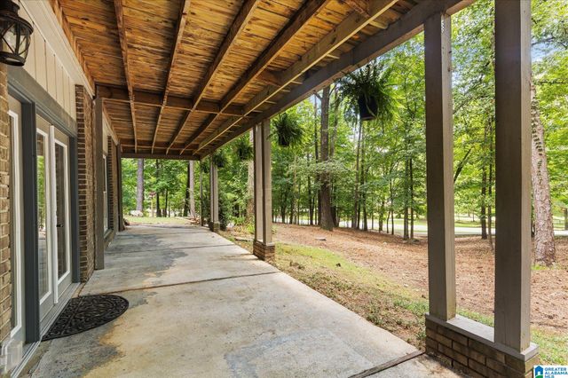 1421 INDIAN CREST DRIVE, Indian Springs Village, AL 35124
