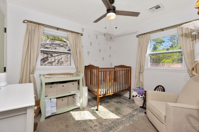 2409 W Dallas St, Wichita, KS 67217