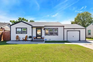 2409 W Dallas St, Wichita, KS 67217